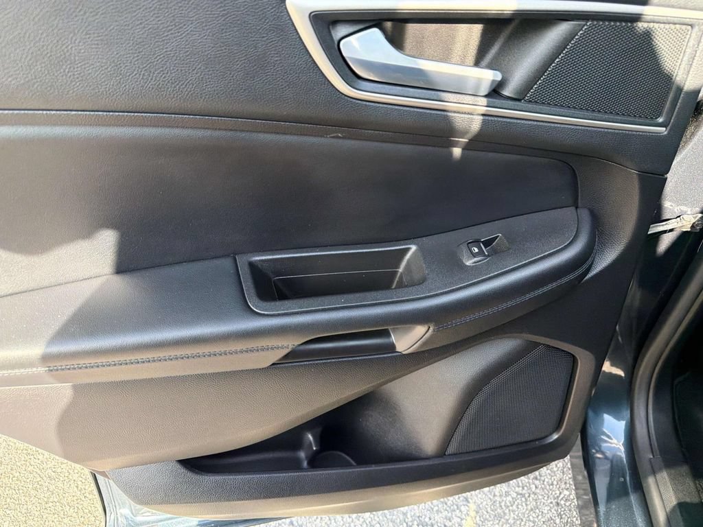 Used 2022 Ford Edge SEL w/ Convenience Package AWD/4WD image 27