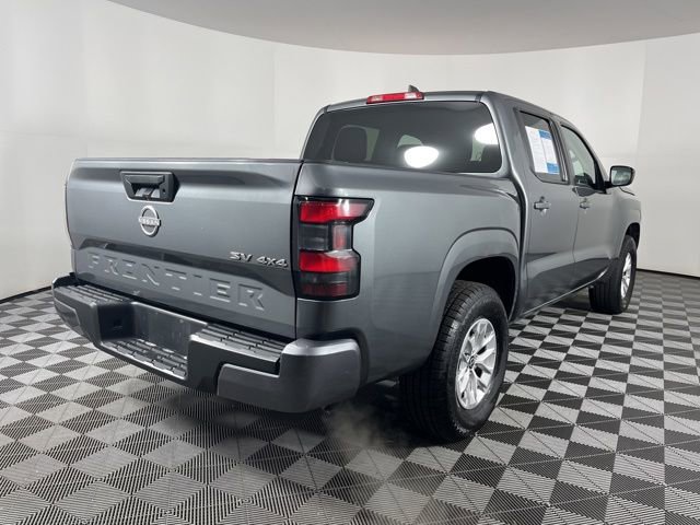 Used 2024 Nissan Frontier SV image 11