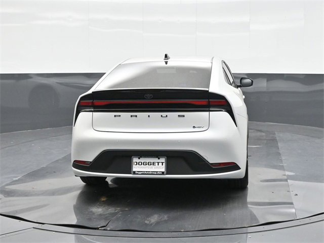 New 2026 Toyota Prius LE image 11