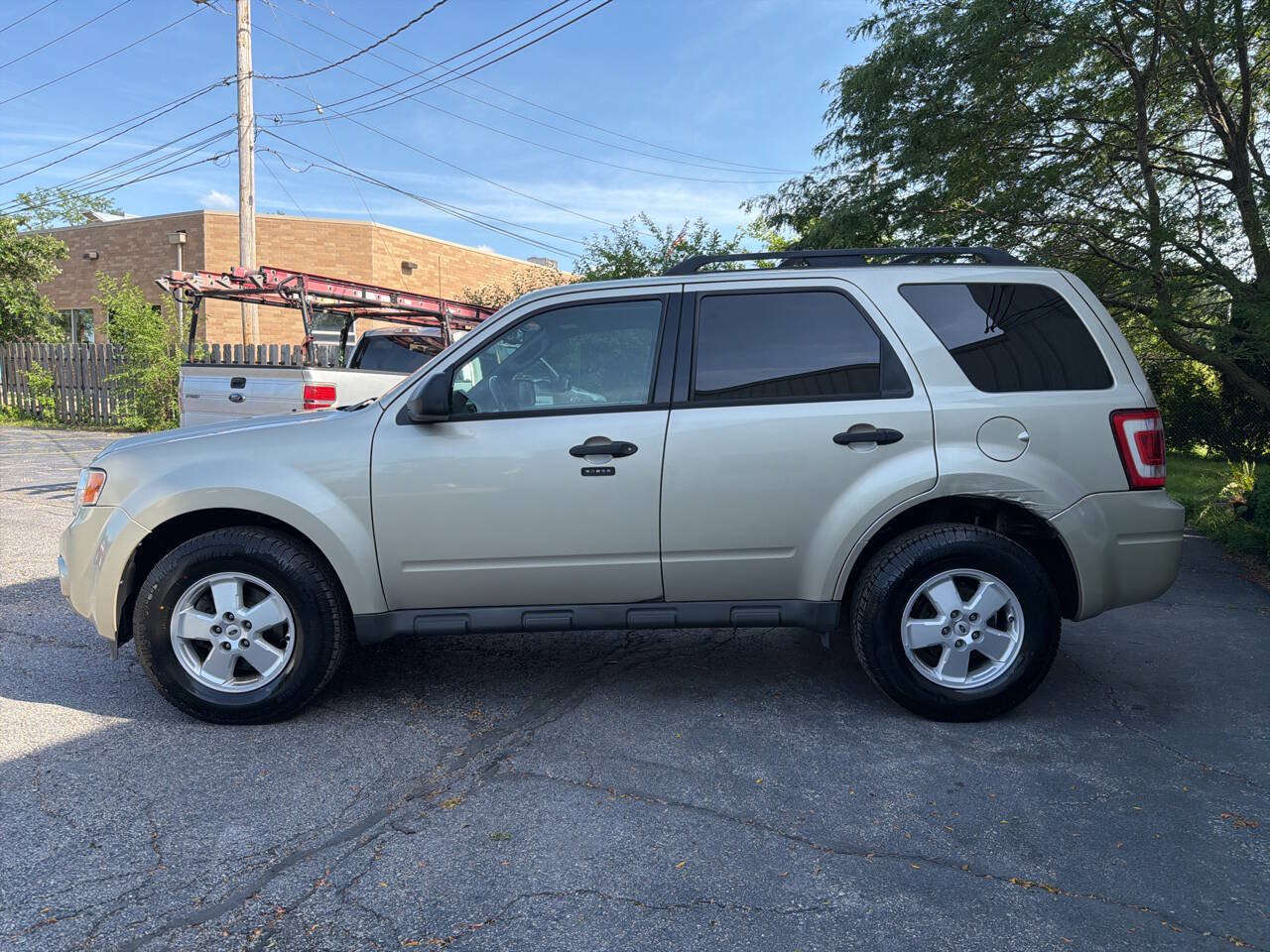 Used 2012 Ford Escape XLT FWD image 3