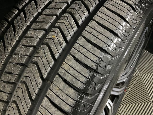 Certified 2024 Volvo XC90 B5 Core w/ Protection Package Premier image 38