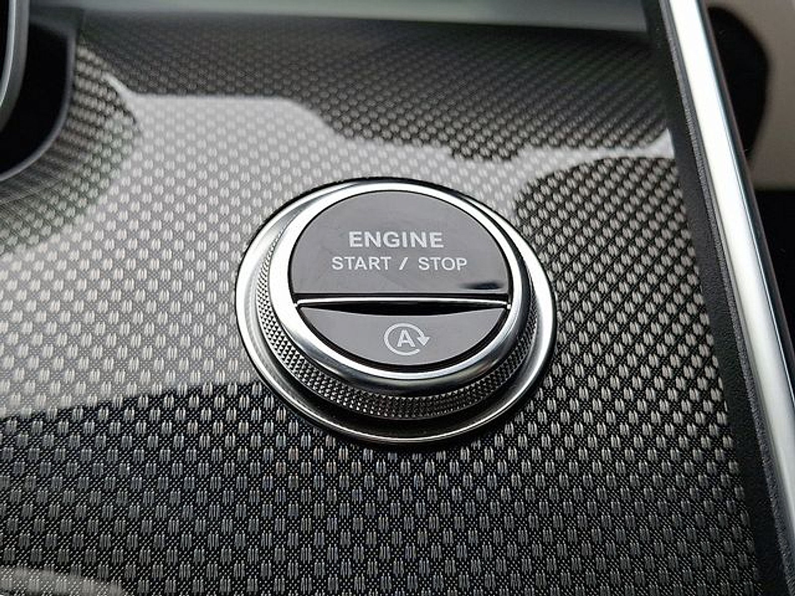 Used 2026 Mercedes-Benz C 43 AMG 4MATIC Sedan image 18