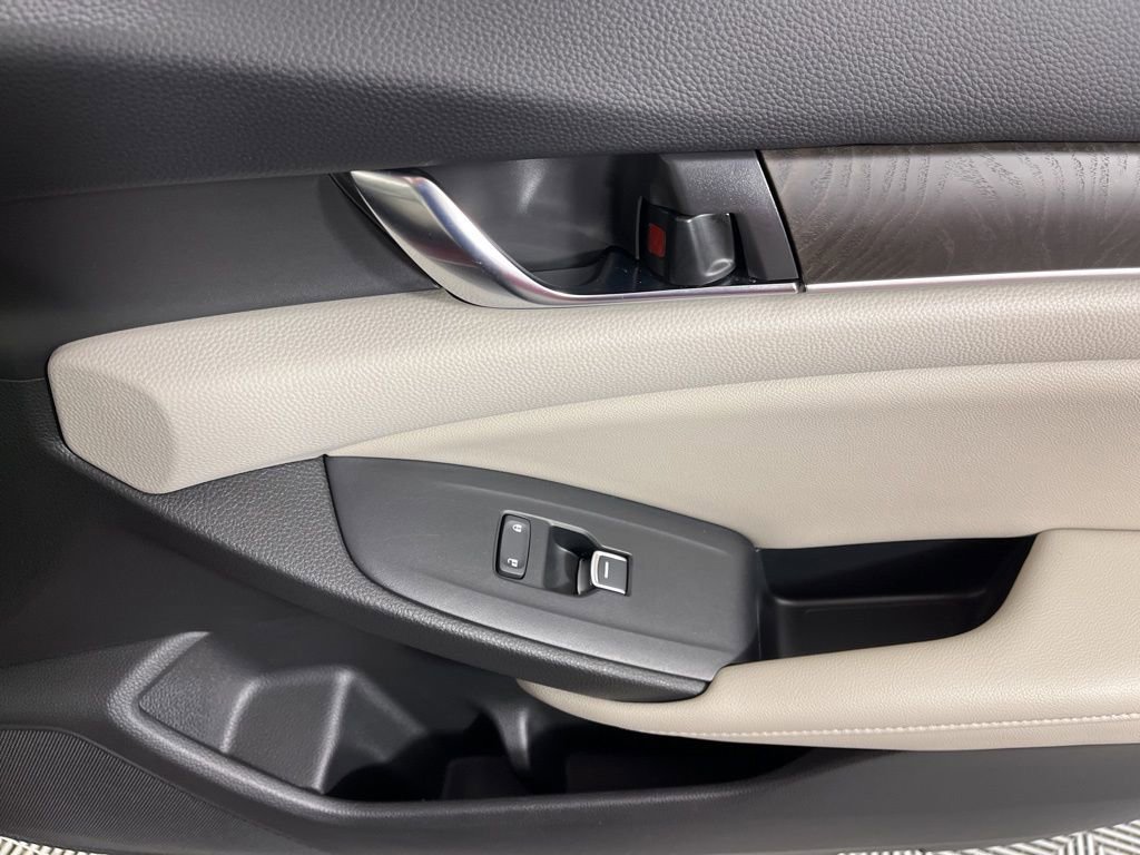 Used 2020 Honda Accord EX-L image 20