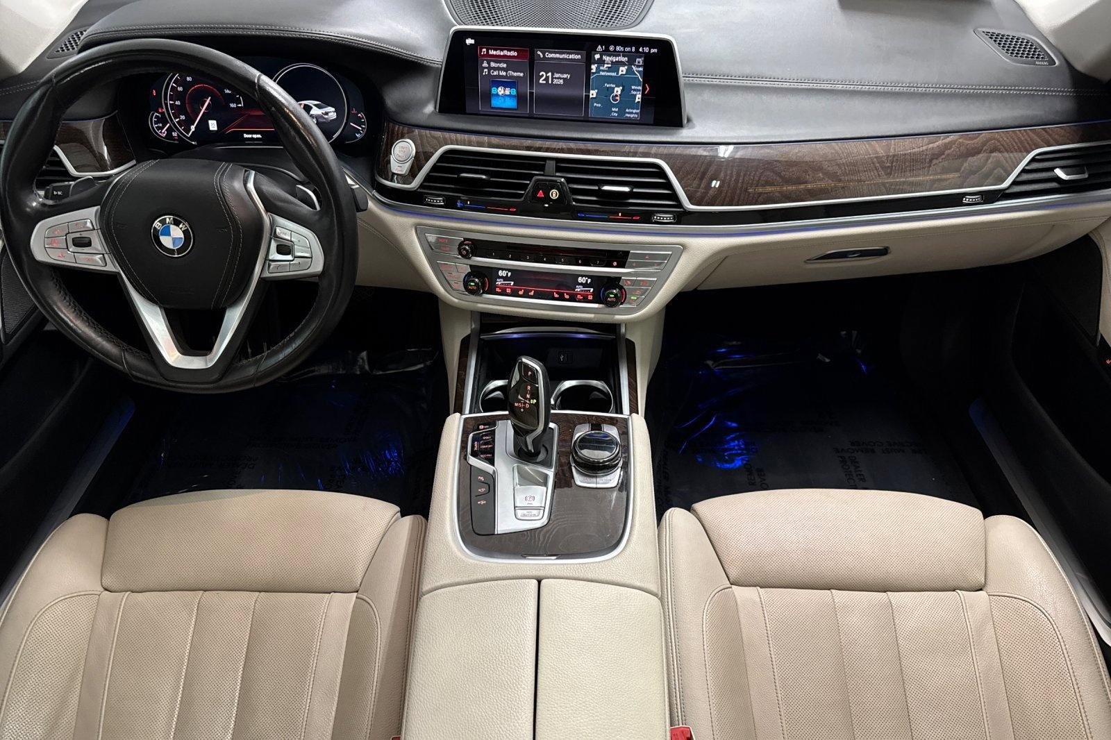 Used 2019 BMW 740i w/ Executive Package image 17