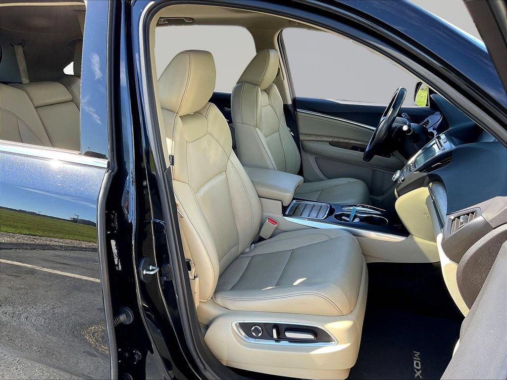 Used 2019 Acura MDX w/ Technology Package AWD/4WD image 30
