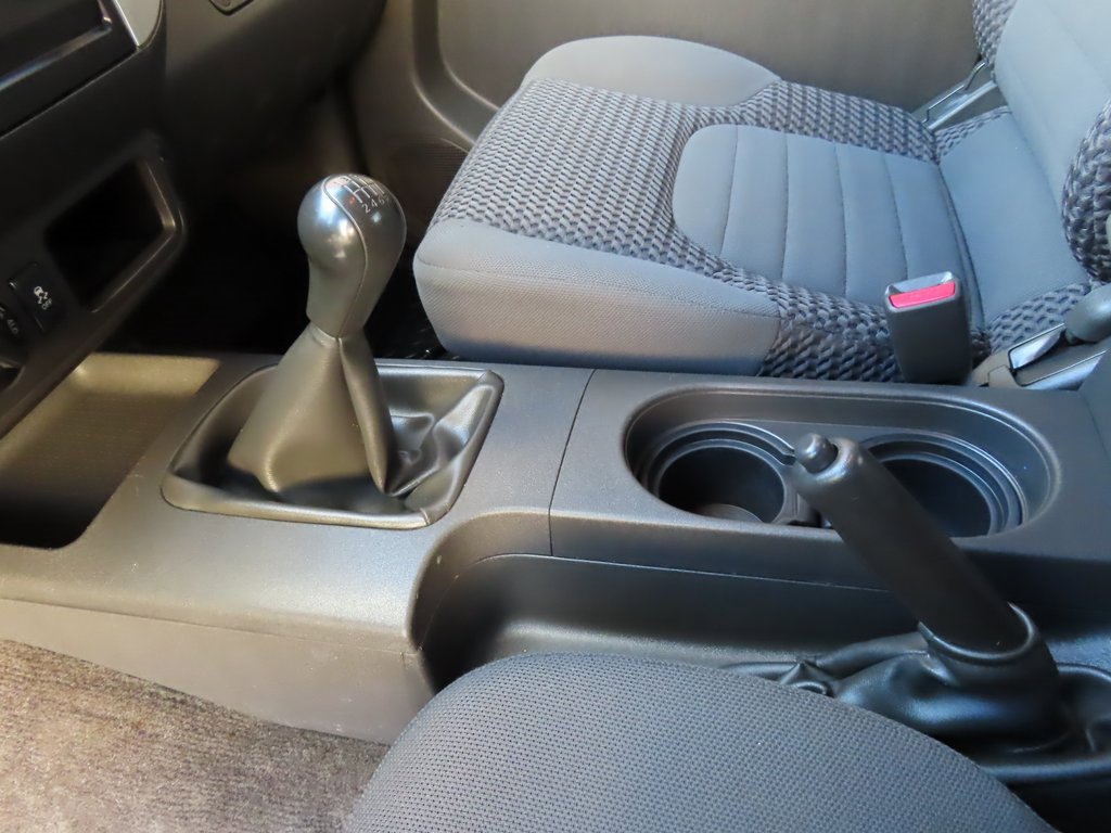 Used 2012 Nissan Frontier SV w/ SV Premium Utility Pkg image 15