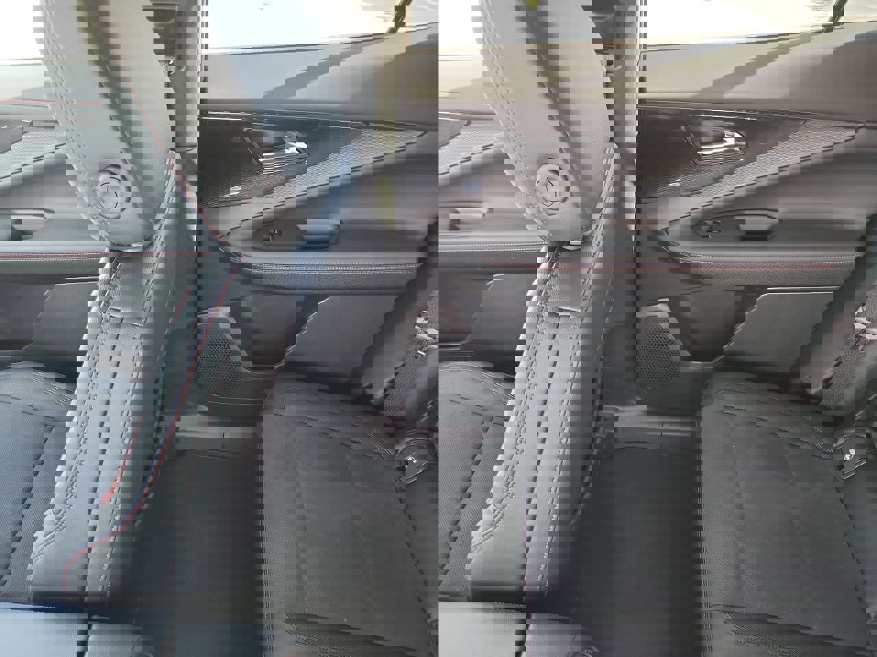 New 2026 Chevrolet Blazer EV RS AWD/4WD image 50