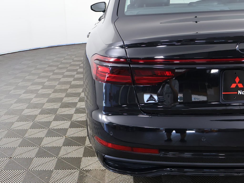 Used 2022 Audi A8 L 3.0T w/ Executive Package image 18