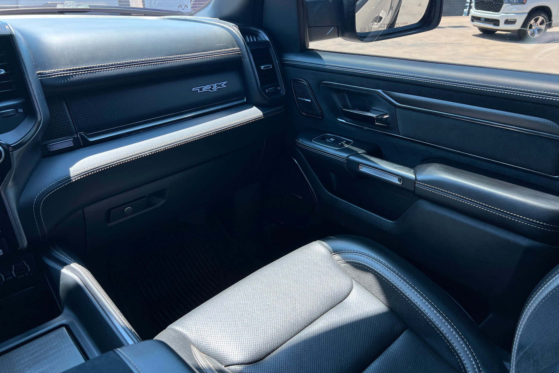 Used 2022 RAM 1500 TRX w/ TRX Level 2 Equipment Group AWD/4WD image 10