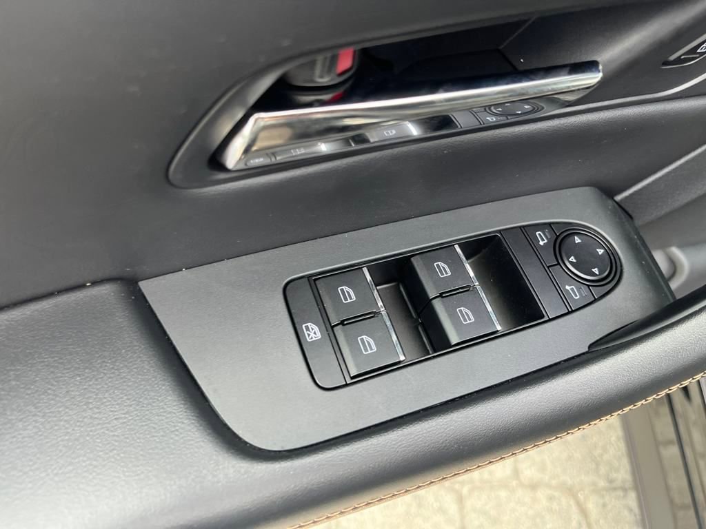 New 2024 MAZDA CX-90 Plug-In Hybrid w/ Preferred image 12