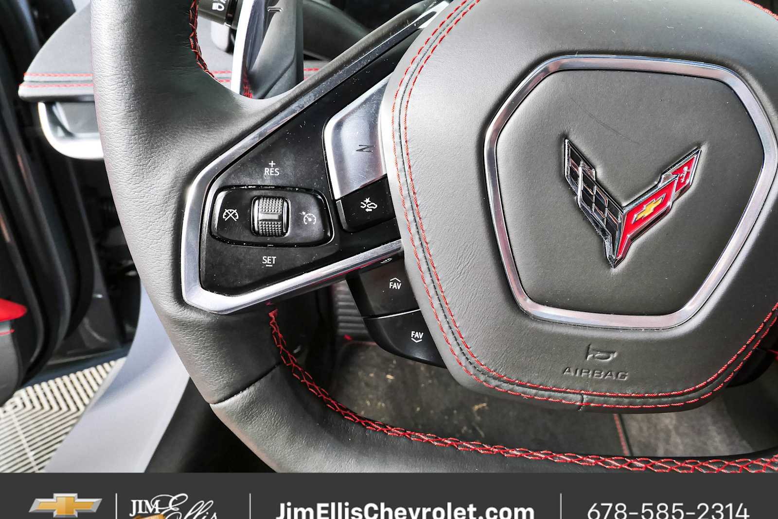 Used 2025 Chevrolet Corvette Z06 RWD image 10