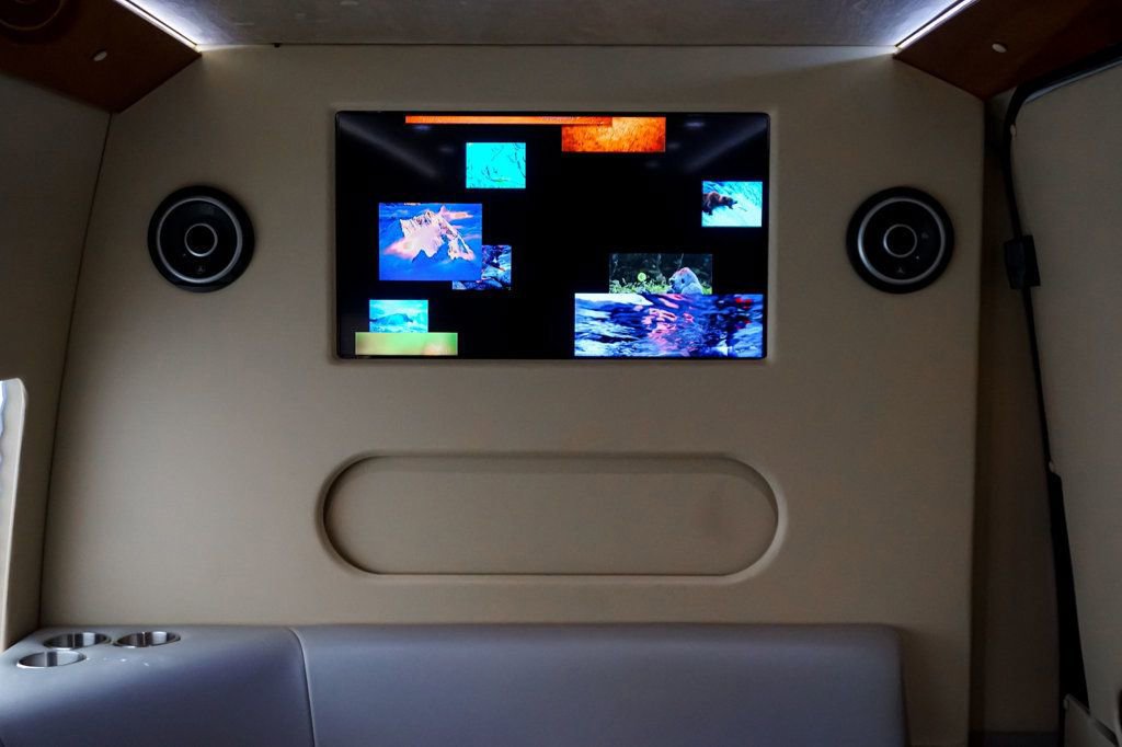 Used 2015 Mercedes-Benz Sprinter 2500 image 64