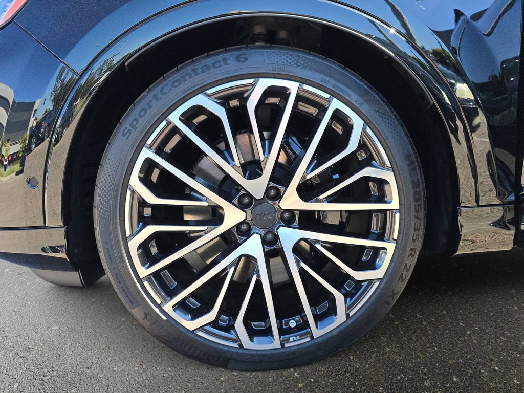 New 2026 Audi SQ7 Prestige AWD/4WD image 34