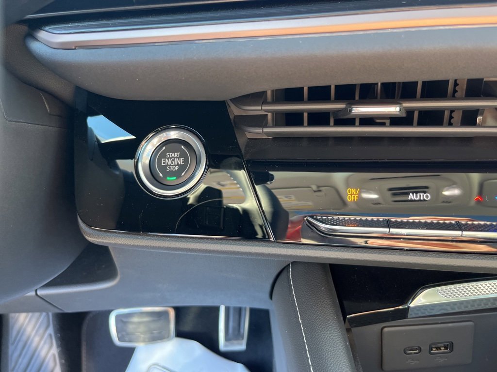 New 2024 Buick Envision Sport Touring image 17