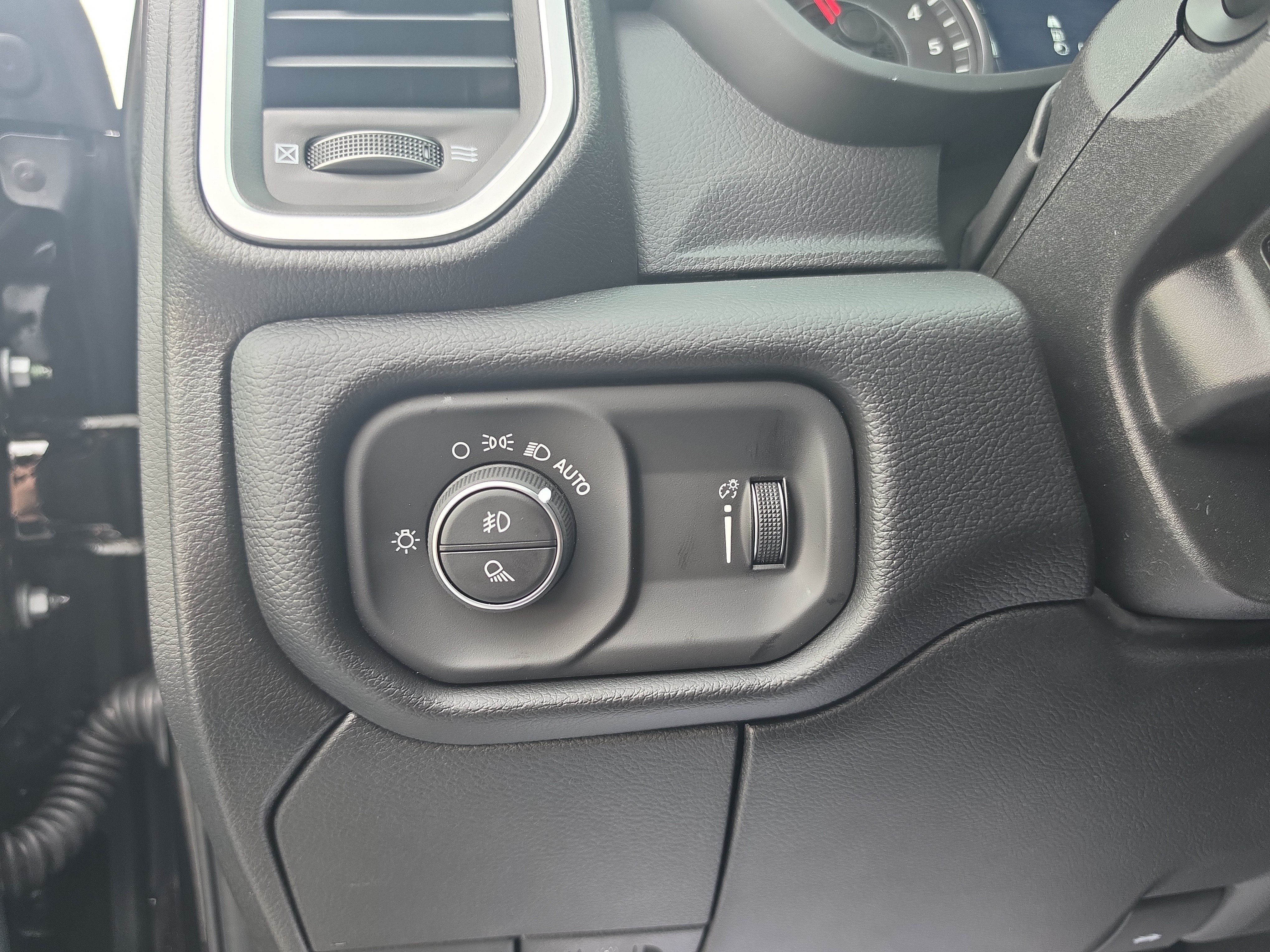 New 2027 RAM 2500 Big Horn AWD/4WD image 20
