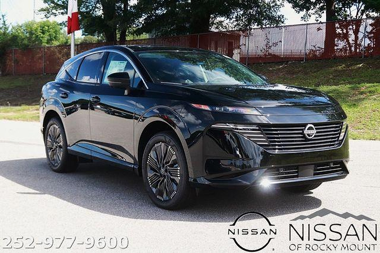 New 2026 Nissan Murano Platinum w/ Cargo Package AWD/4WD image 1