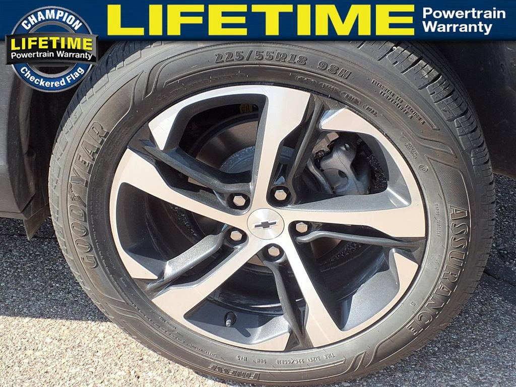 Used 2024 Chevrolet Trax RS w/ Driver Confidence Package FWD image 9