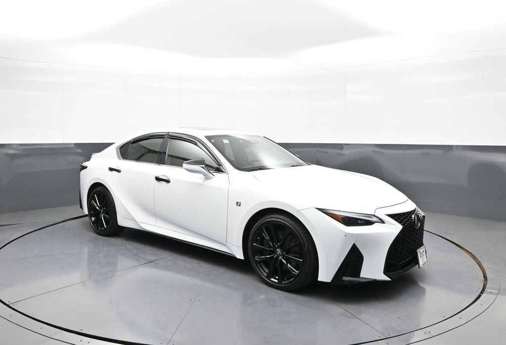 Used 2023 Lexus IS 350 F Sport image 4