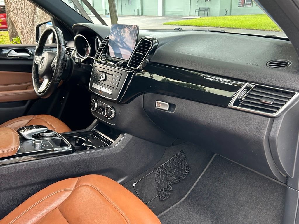 Used 2018 Mercedes-Benz GLE 350 image 43