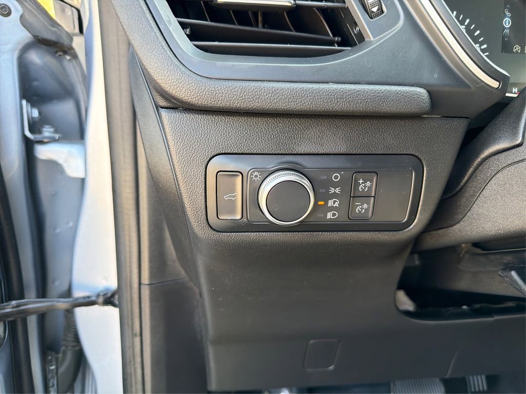 Used 2022 Ford Escape SE w/ Convenience Package FWD image 16