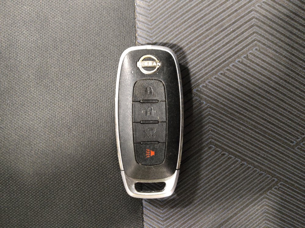 Used 2023 Nissan Versa SV FWD image 32