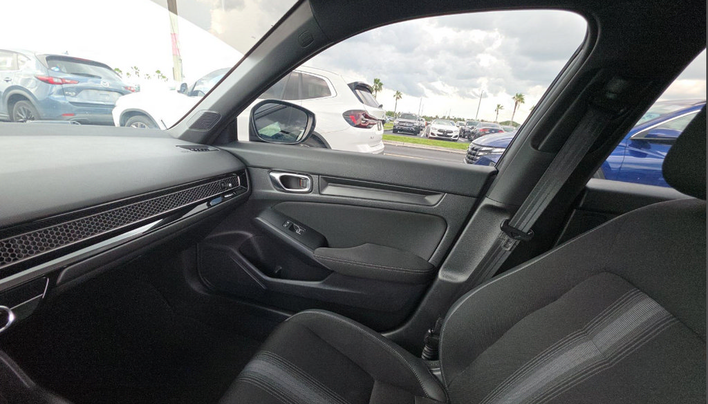 Used 2023 Honda Civic Sport image 9