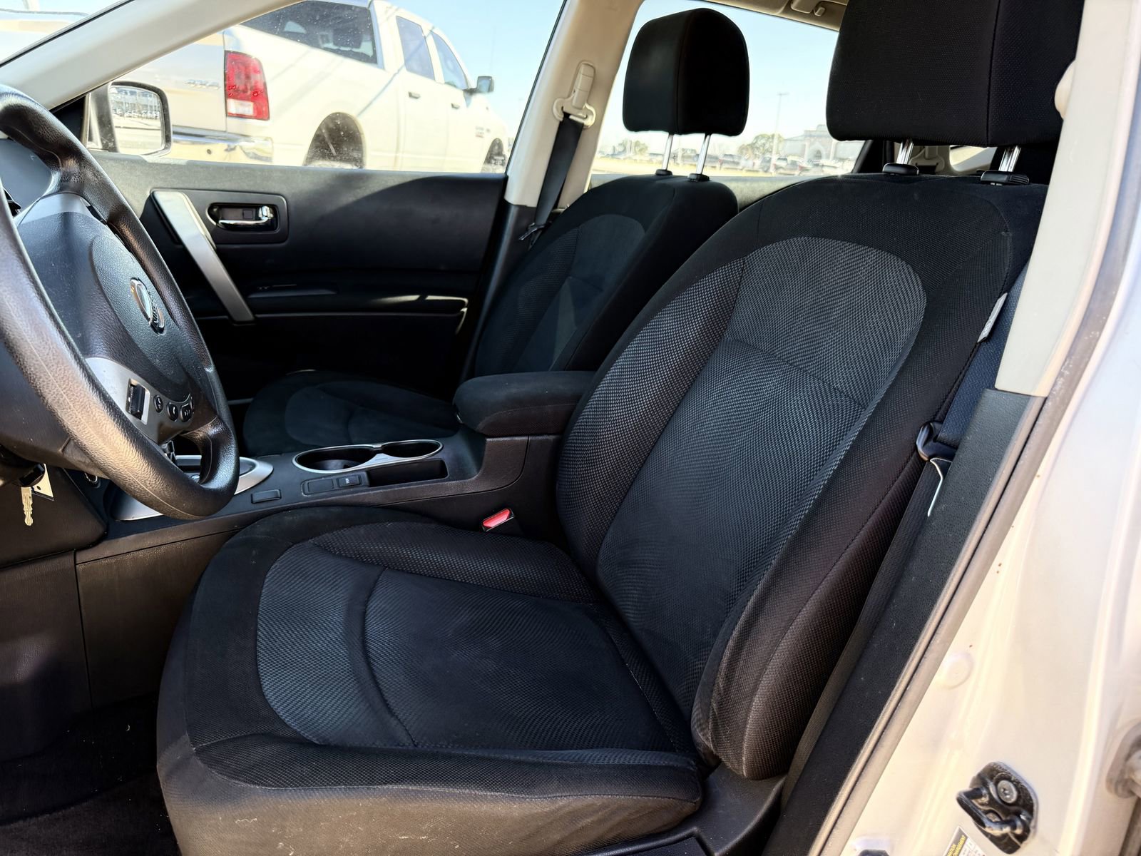 Used 2014 Nissan Rogue S w/ Convenience Package image 23