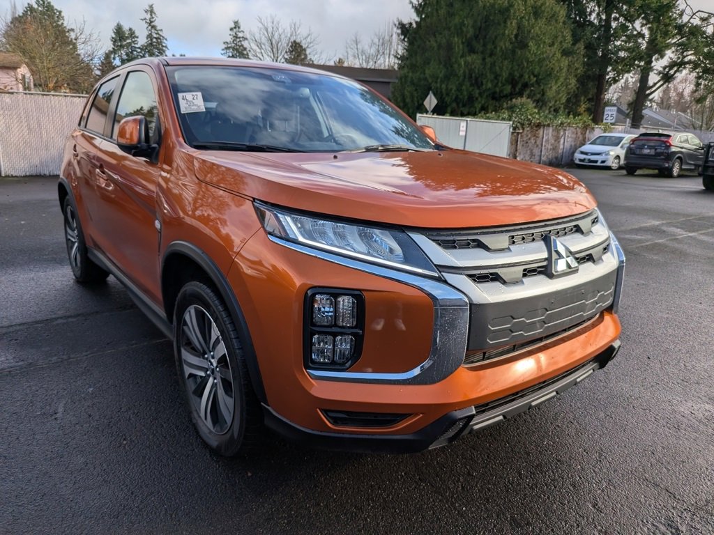 Used 2024 Mitsubishi Outlander Sport LE image 1