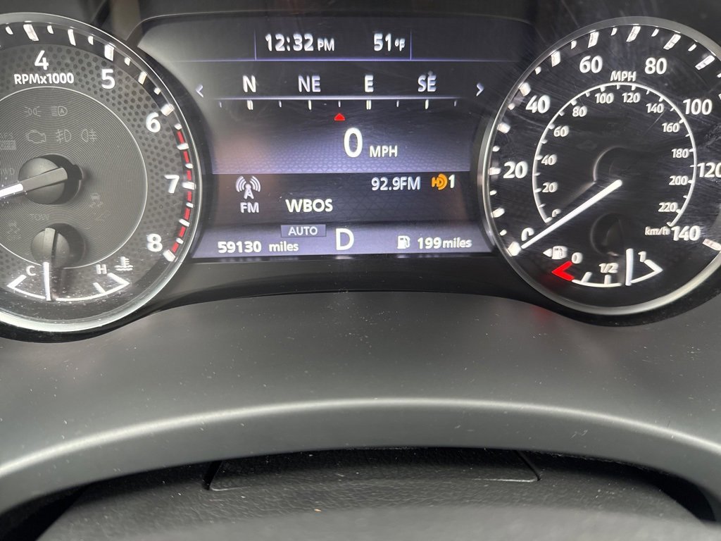 Used 2024 Nissan Armada SL w/ Captain's Chairs Package image 14