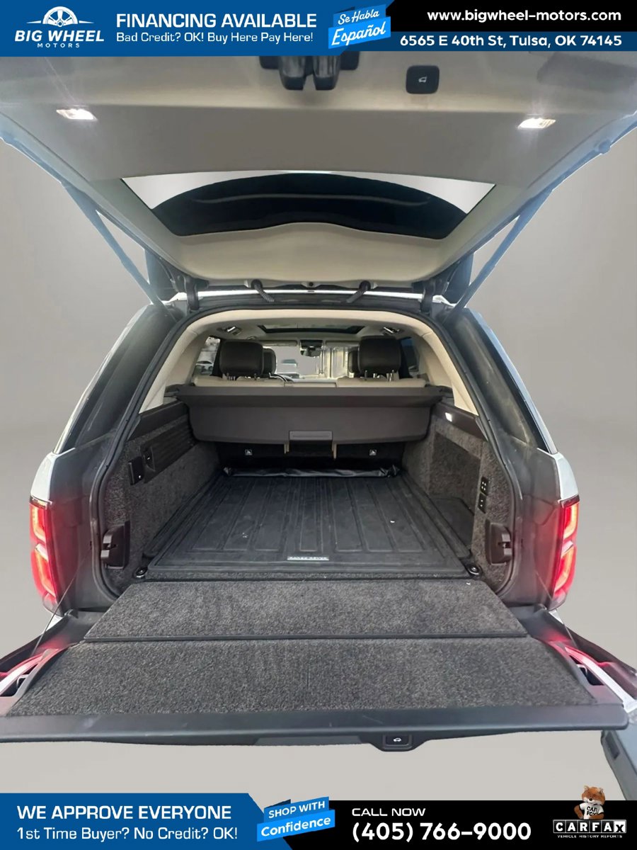 Used 2019 Land Rover Range Rover HSE image 24