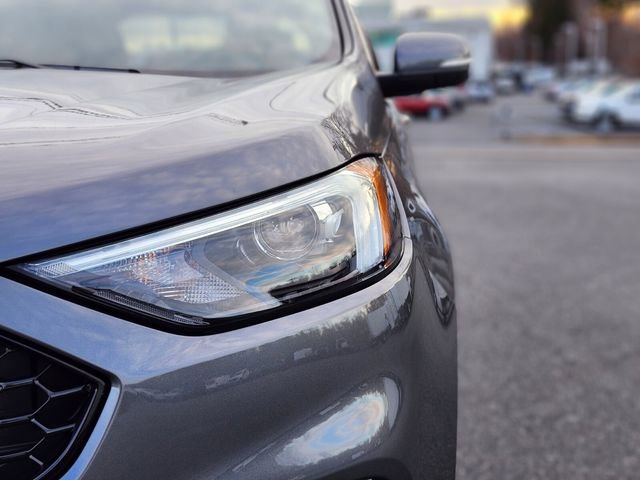 Certified 2022 Ford Edge ST image 10