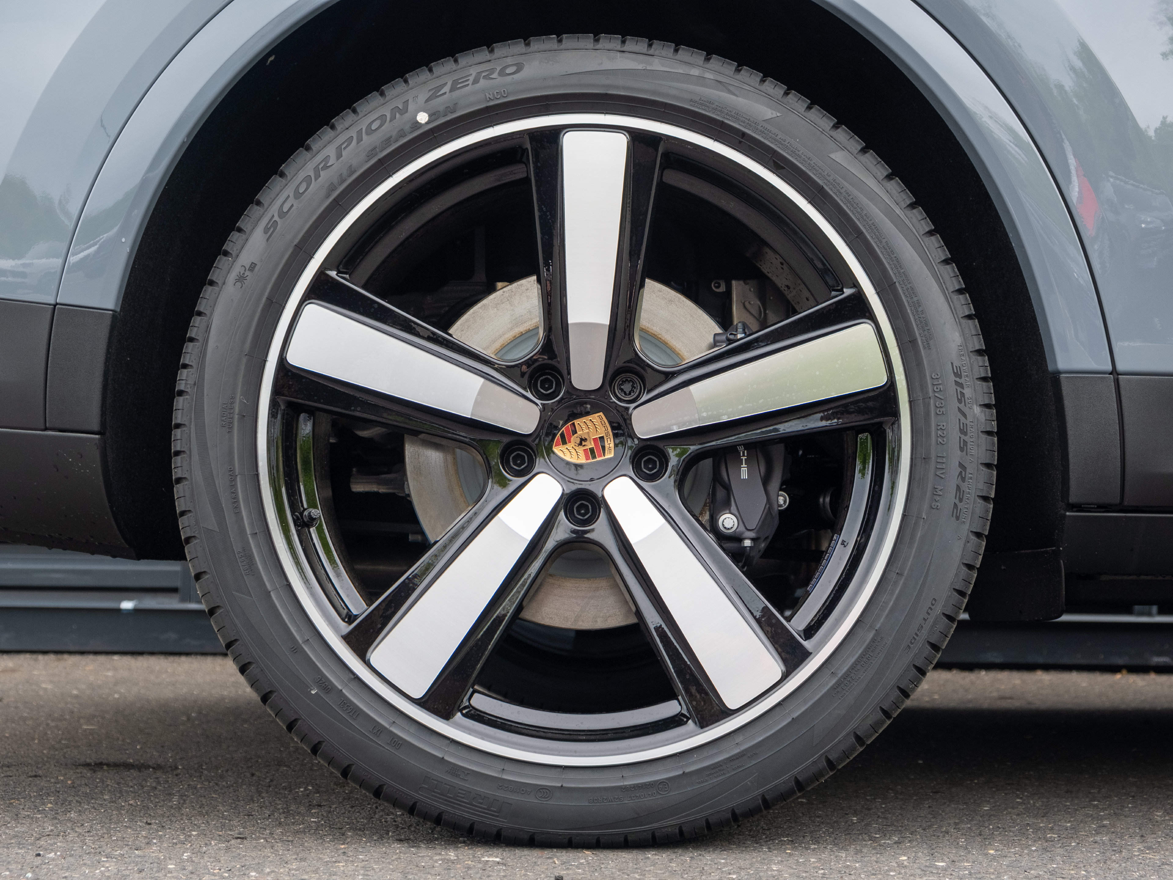 New 2026 Porsche Cayenne AWD/4WD image 14