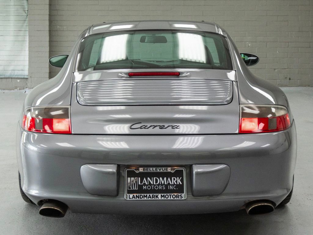 Used 2003 Porsche 911 Carrera RWD image 29