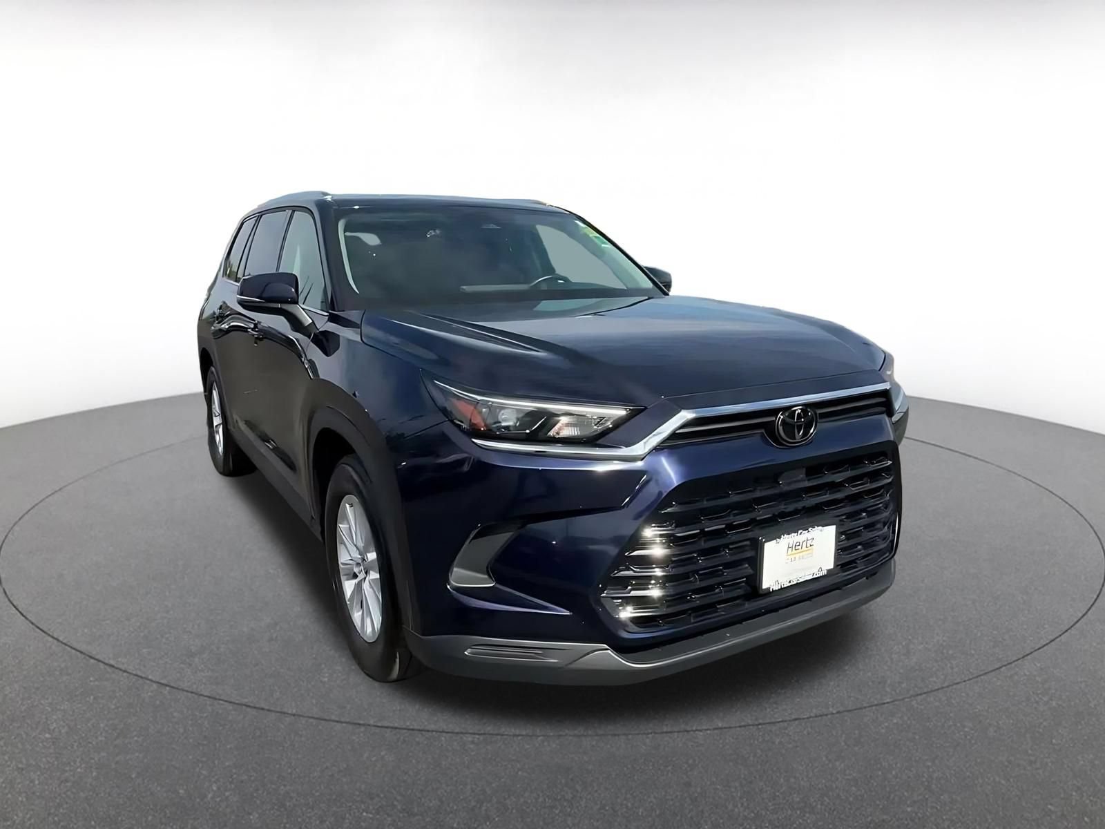 Used 2025 Toyota Grand Highlander FWD image 3