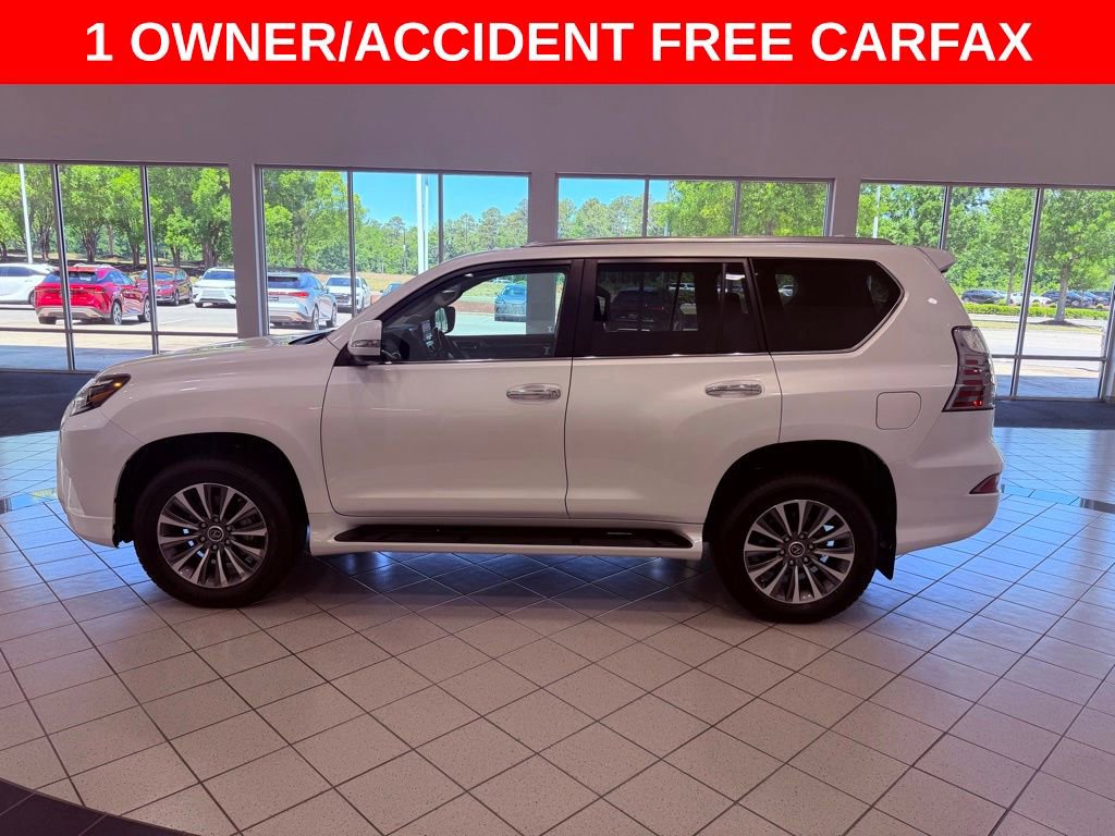 Used 2023 Lexus GX 460 Luxury w/ Accessory Package AWD/4WD image 4