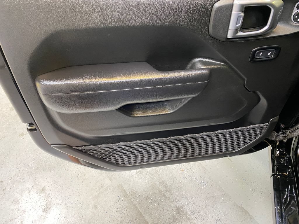 Used 2024 Jeep Gladiator Sport AWD/4WD image 20