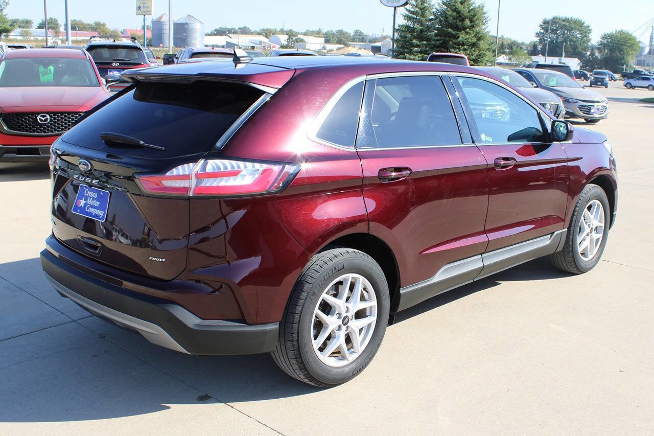 Used 2024 Ford Edge SEL image 5