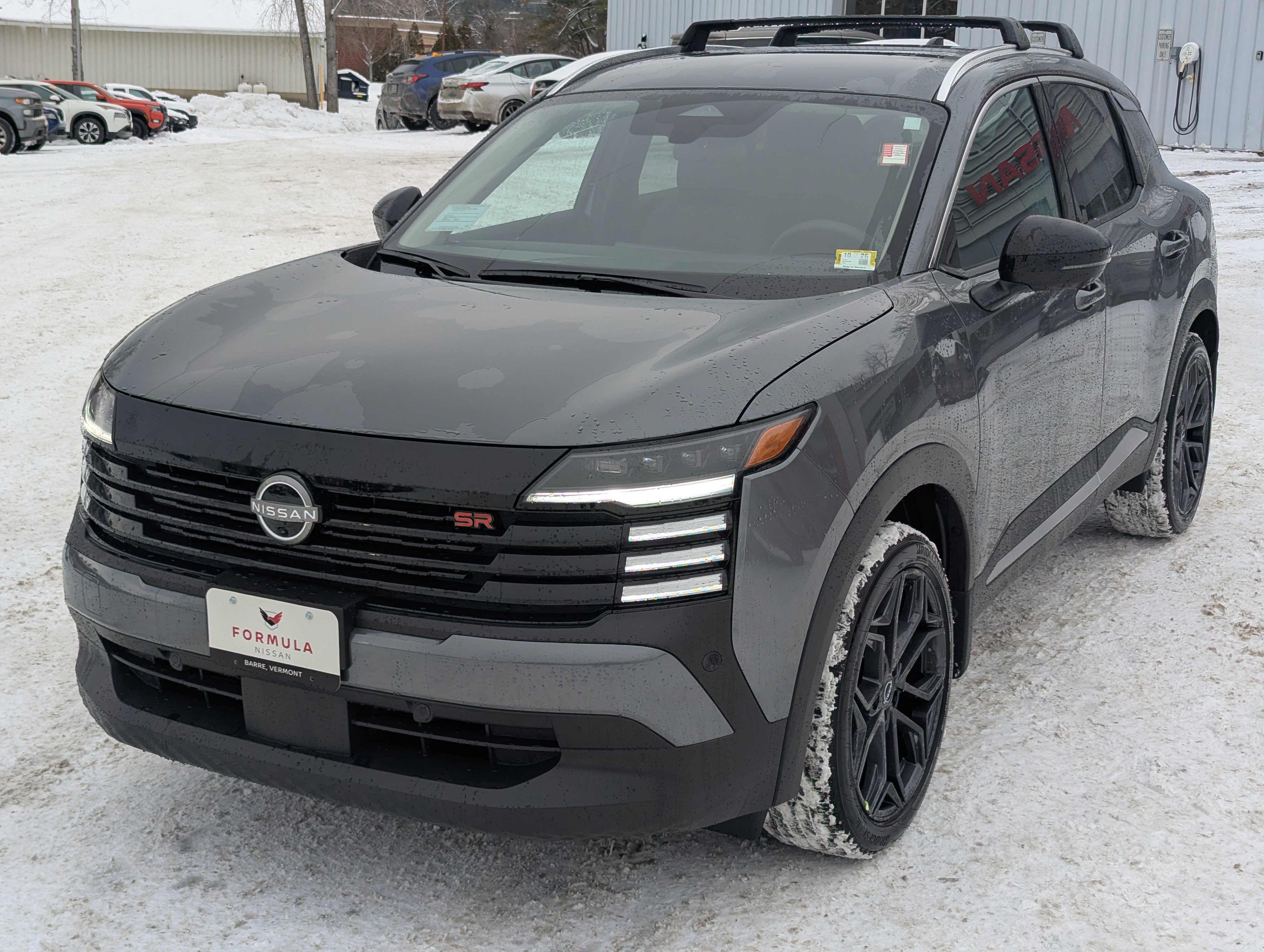 New 2026 Nissan Kicks SR w/ Cold Weather Package image 3