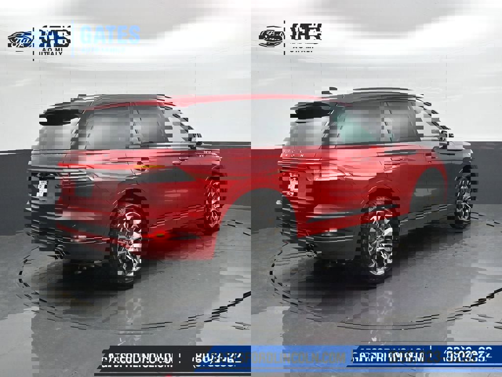New 2026 Lincoln Aviator AWD w/ Jet Appearance Package image 2