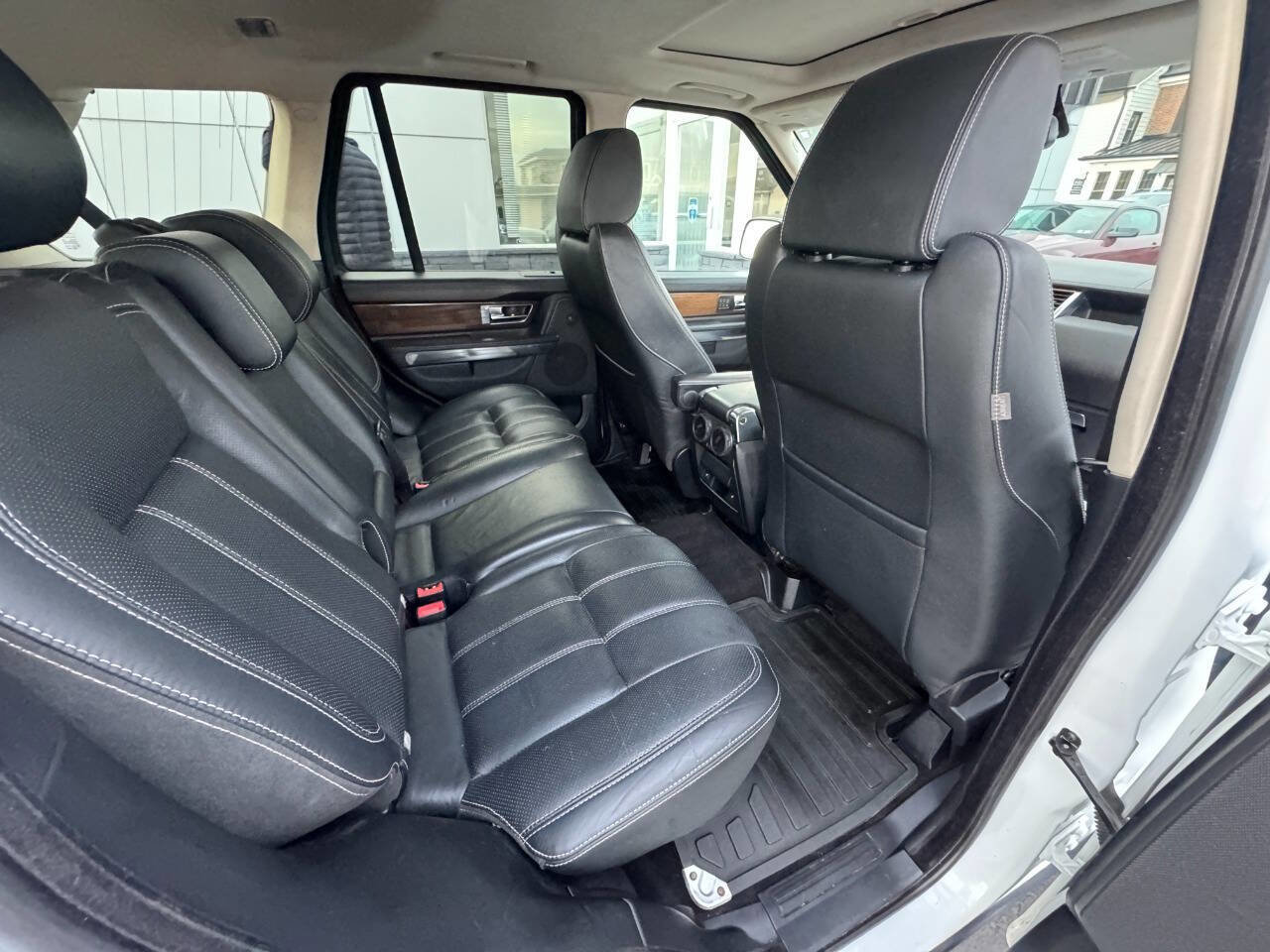 Used 2013 Land Rover Range Rover Sport HSE LUX image 15