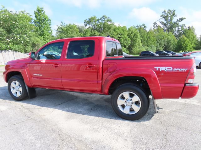 Used 2014 Toyota Tacoma 4x4 Double Cab w/ TRD Sport Package image 15