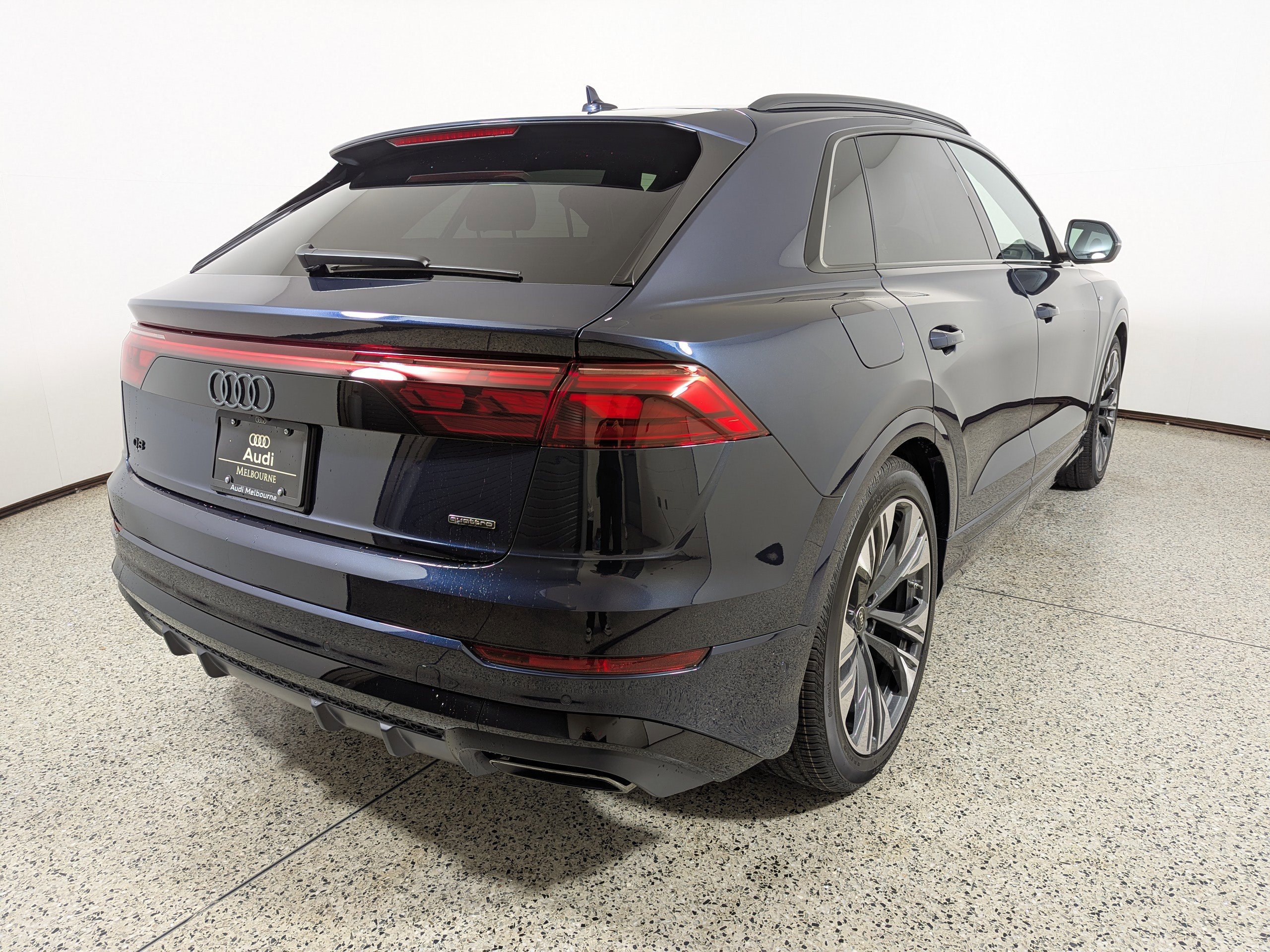 New 2026 Audi Q8 Prestige image 7