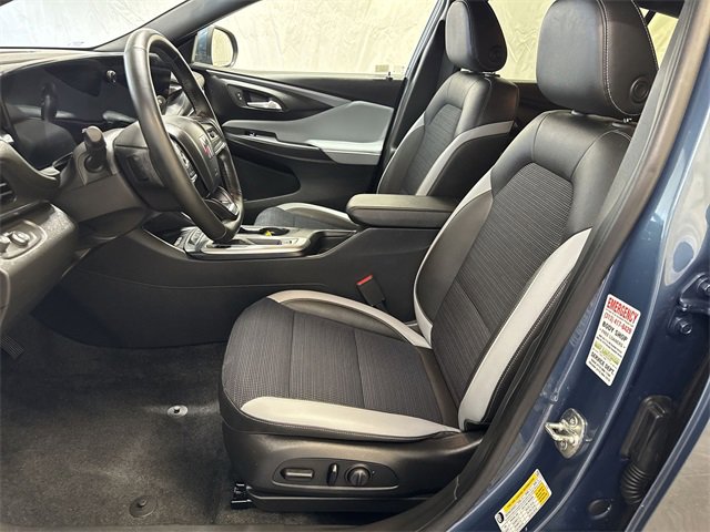 Used 2024 Buick Envista Preferred w/ Convenience I Package image 10