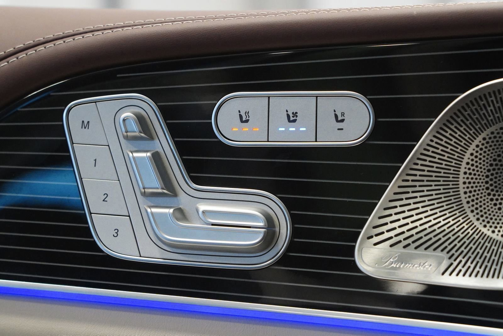 New 2026 Mercedes-Benz Maybach GLS 600 4MATIC image 31