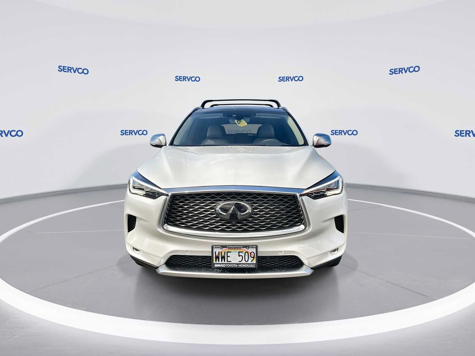 Used 2023 INFINITI QX50 Sensory w/ Accent Package FWD image 3