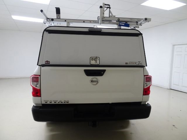 Used 2021 Nissan Titan S w/ S Utility Package image 5