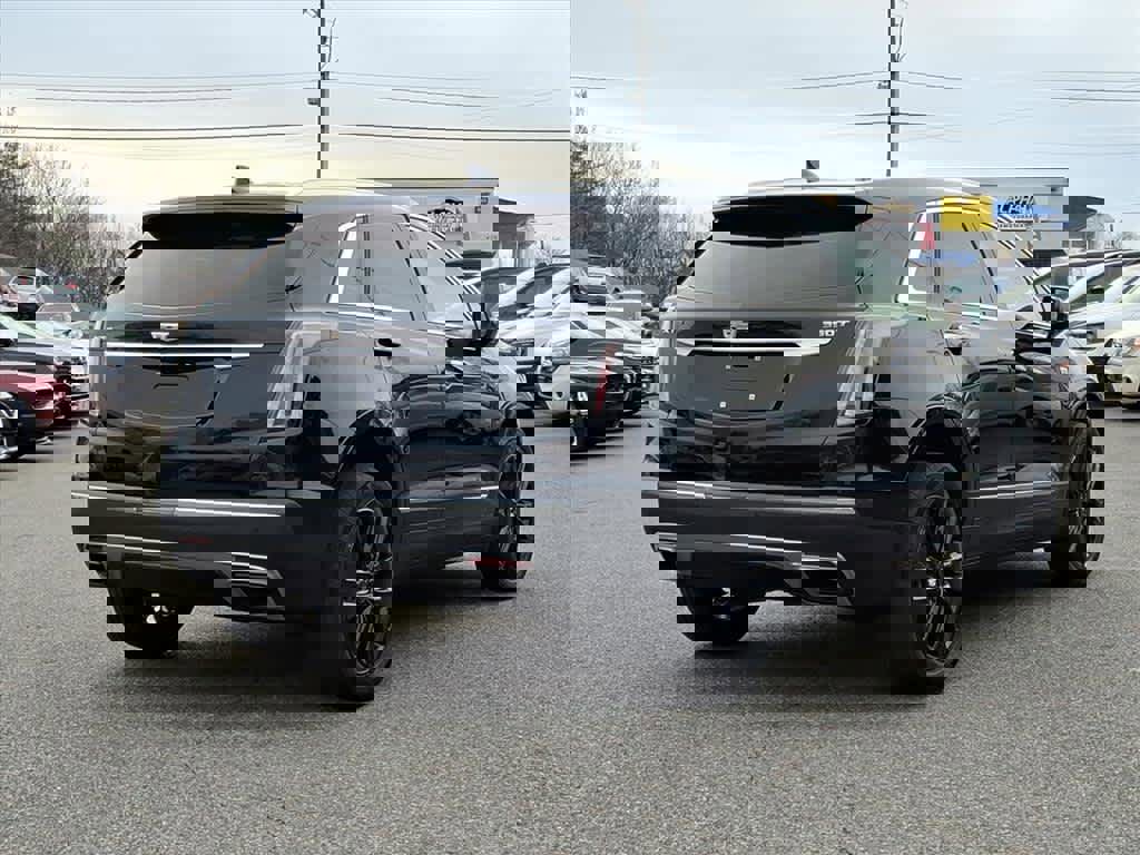 Used 2021 Cadillac XT5 Premium Luxury image 7