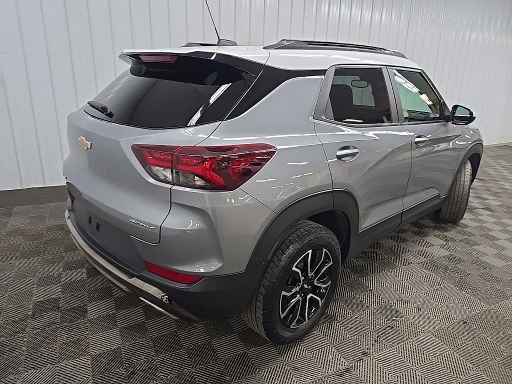 Used 2023 Chevrolet TrailBlazer ACTIV w/ Convenience Package image 10