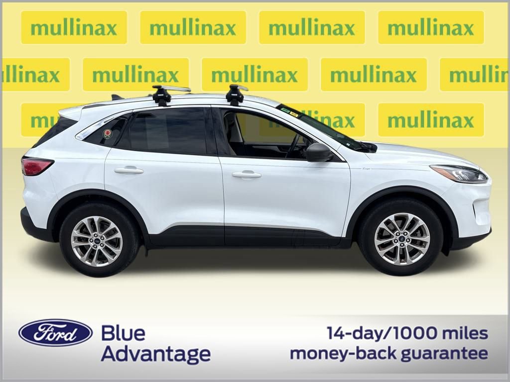 Used 2022 Ford Escape SE video 2