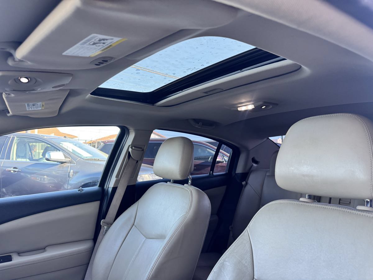 Used 2012 Chrysler 200 Limited FWD image 36